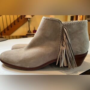 Sam Edelman Paige Fringe Ankle Bootie Suede  Braided Edge Taupe sz. 8.5 Women’s